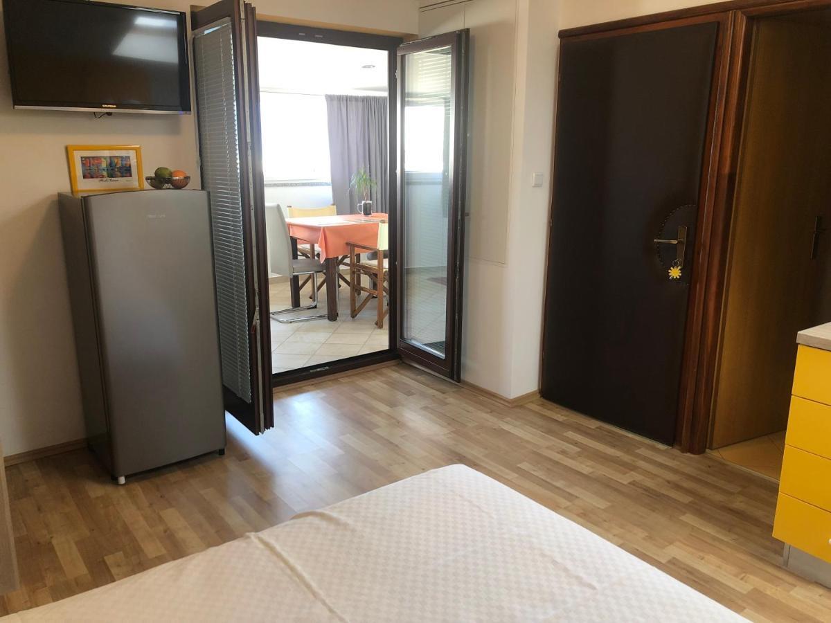 Studio Neven With Sea View Башка Екстер'єр фото